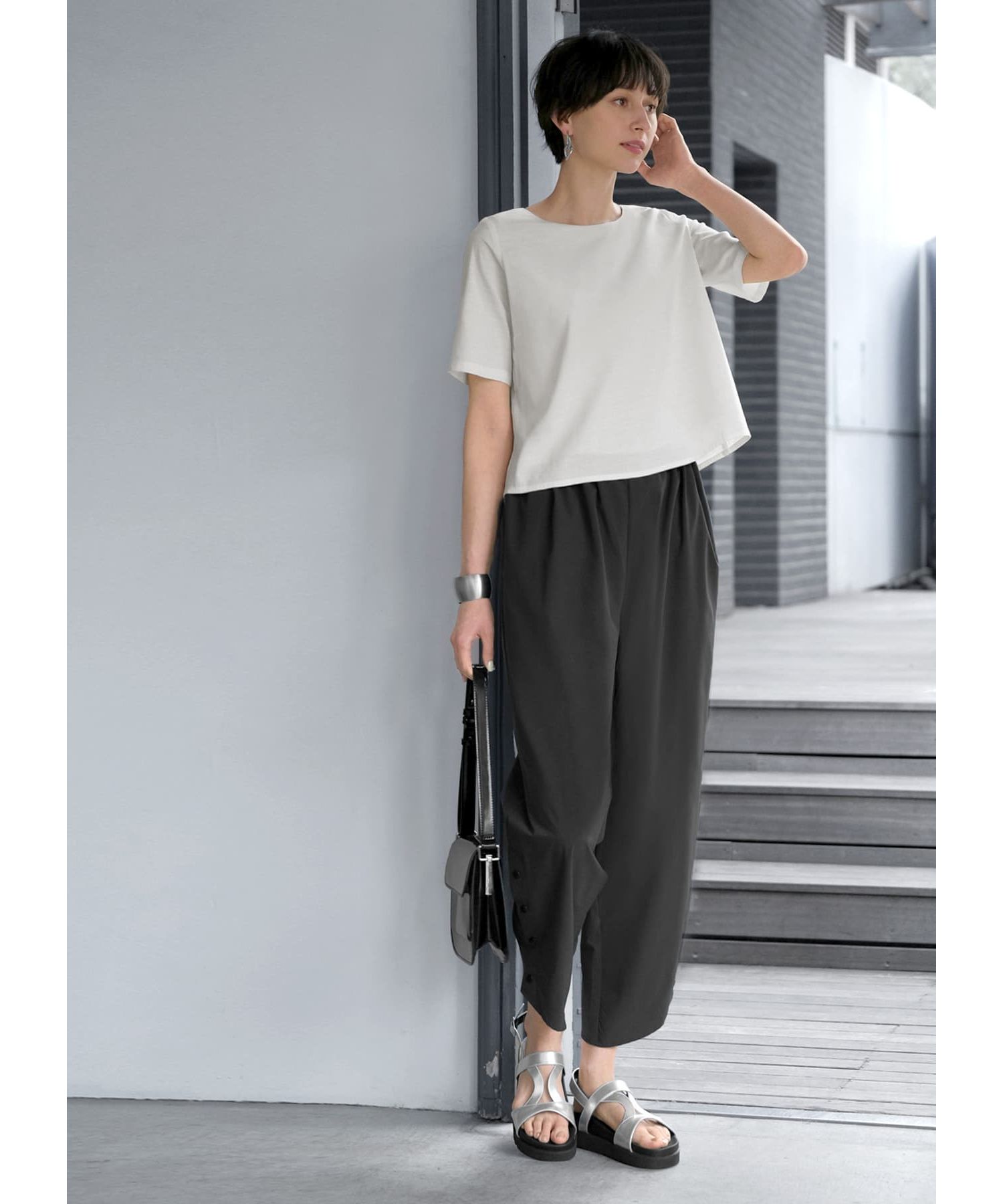スタイルデリ STYLE DELI クロップド半袖コットン混紡ブラウス