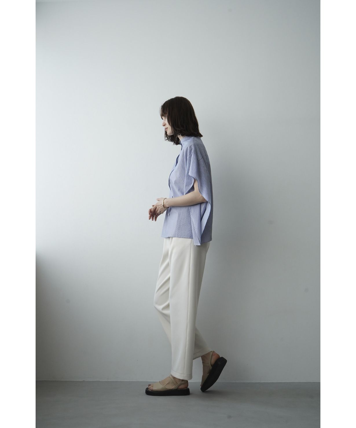 STAND COLLAR WIDE BOX SHIRT(505372500) | クラネ(CLANE) - d