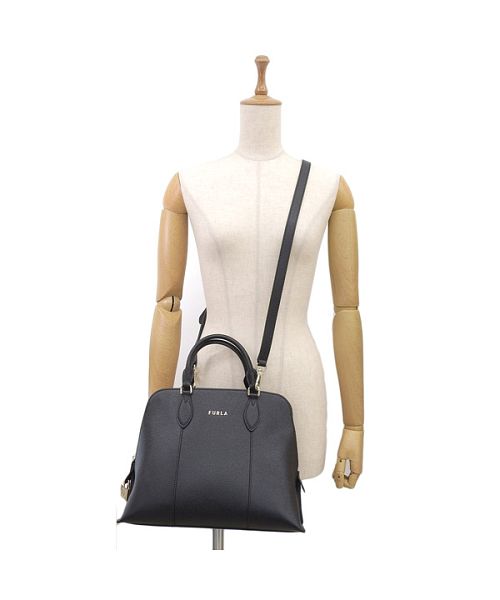 FURLA フルラ VITTORIA M DOME ヴィットリア ショルダー バッグ FURLA フルラ VITTORIA M DOME ヴィットリア ショルダー バッグ