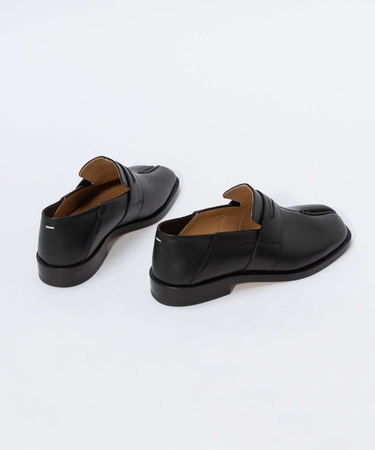 メゾン マルジェラ MAISON MARGIELA タビ ローファー S39WR0021 メゾン マルジェラ MAISON MARGIELA タビ ローファー S39WR0021