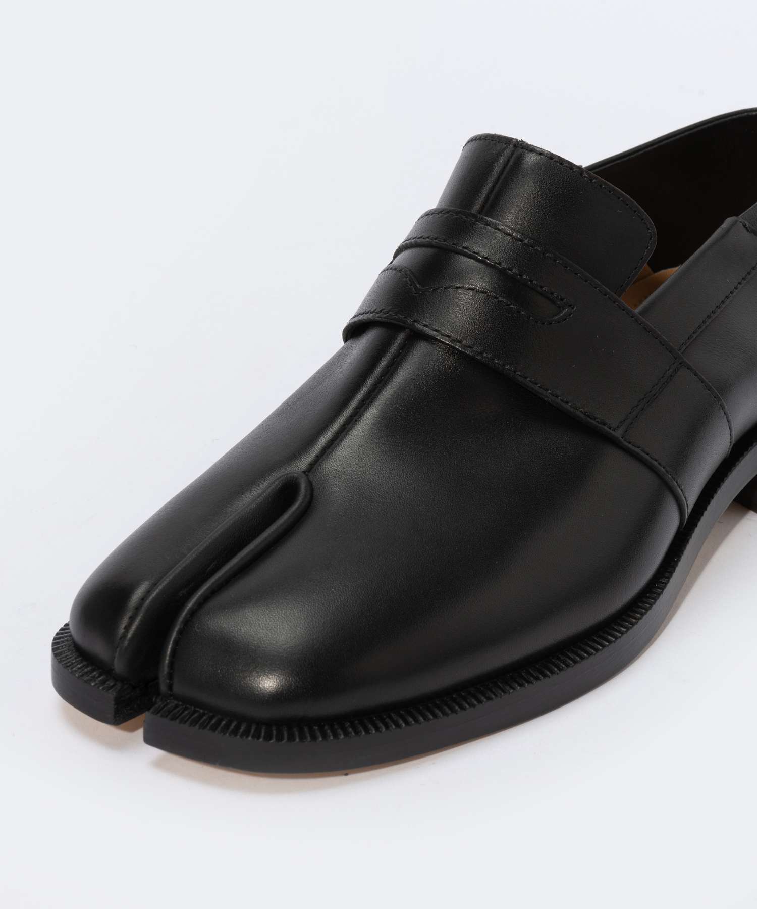 メゾン マルジェラ MAISON MARGIELA タビ ローファー S39WR0021 メゾン マルジェラ MAISON MARGIELA タビ ローファー S39WR0021
