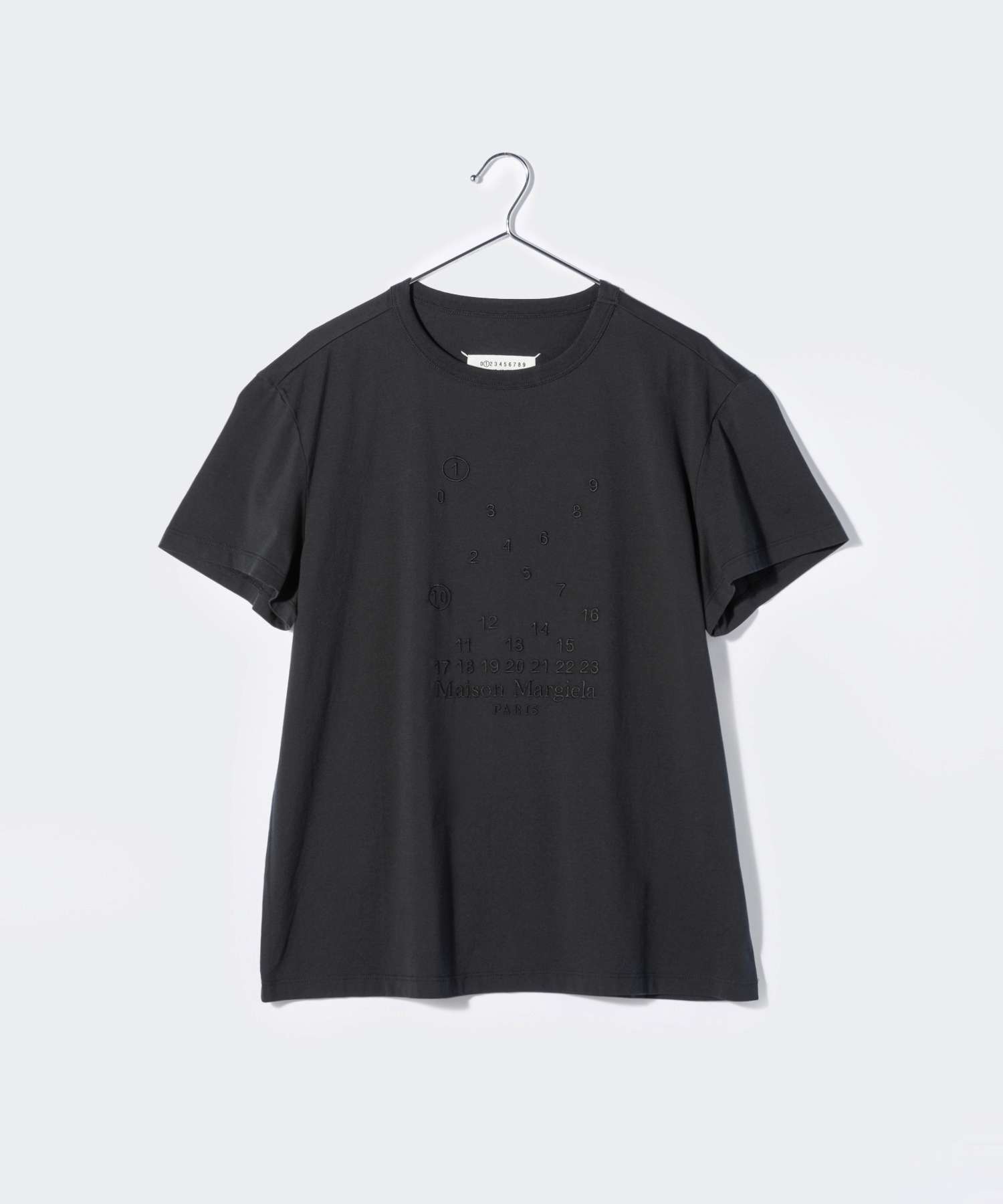 ＊Maison Margiela＊男女兼用 ニューメリックロゴマコ半袖T Maison Margiela - Numeric Logo Mako Cotton T-shirt | HBX