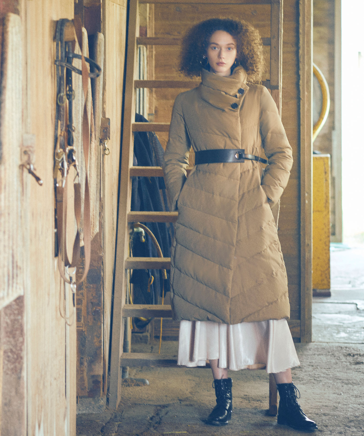 セール】ハイネックアシンメトリーダウンコート(7号～13号)(505379120) | ルイルエブティック(RUIRUE BOUTIQUE) - d  fashion