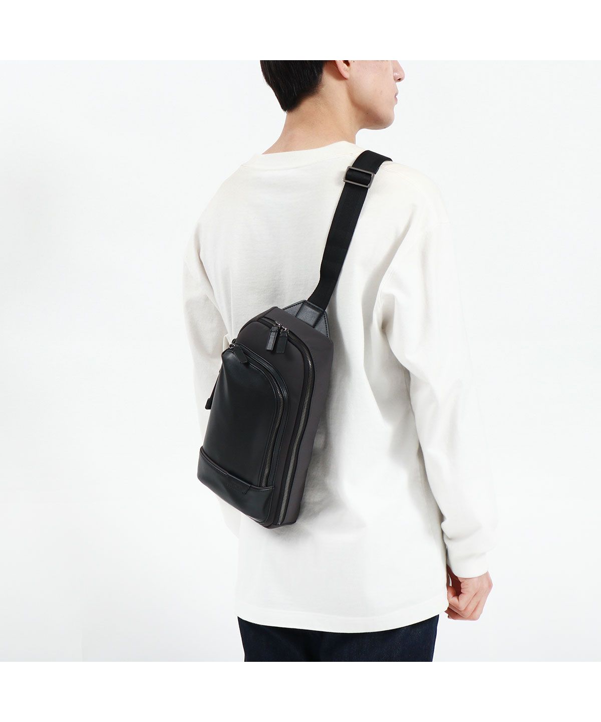 トゥミ TUMI 【日本正規品】 トゥミ ボディバッグ TUMI Harrison トゥミ TUMI 【日本正規品】 トゥミ ボディバッグ TUMI Harrison