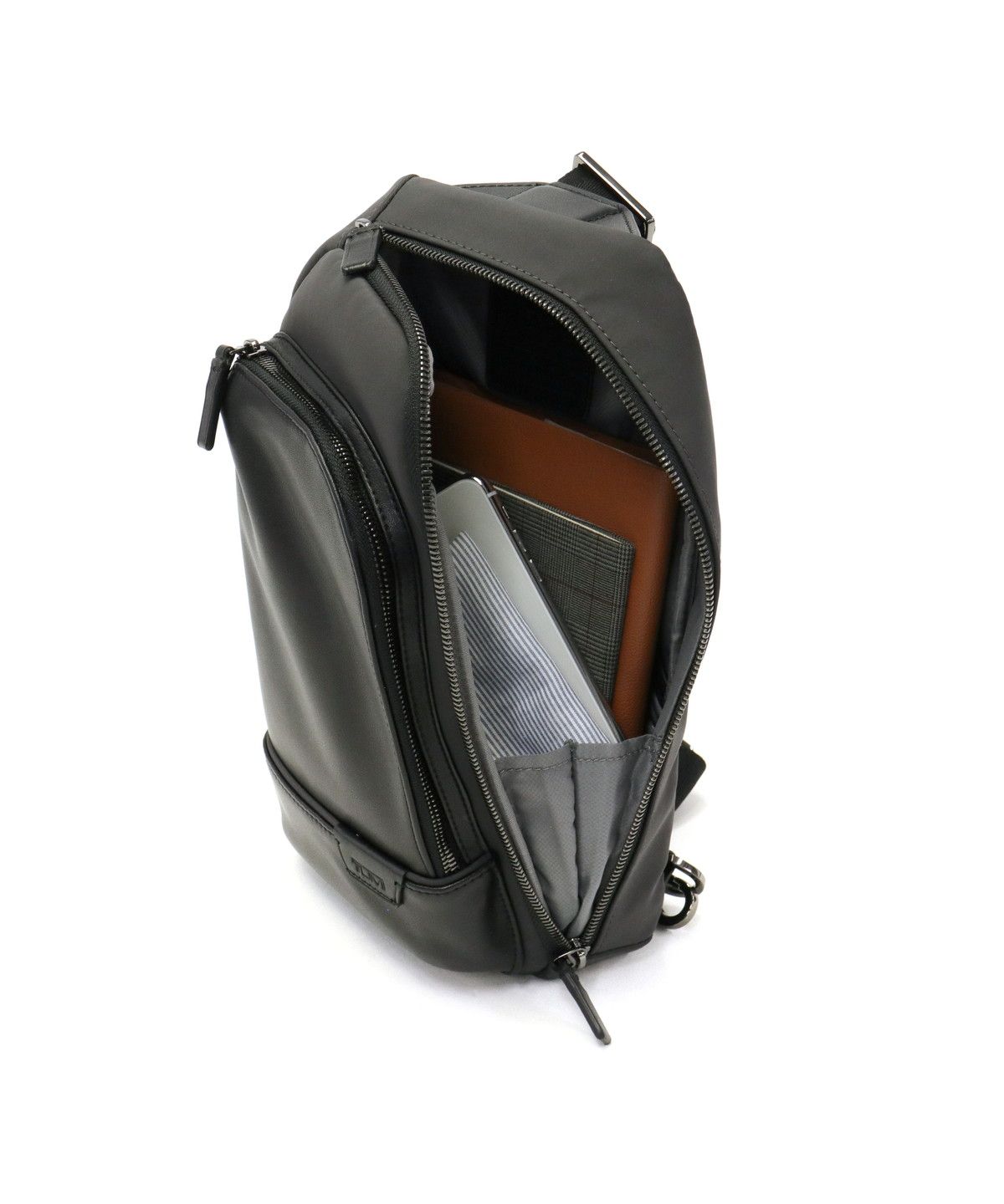 トゥミ TUMI 【日本正規品】 トゥミ ボディバッグ TUMI Harrison トゥミ TUMI 【日本正規品】 トゥミ ボディバッグ TUMI Harrison