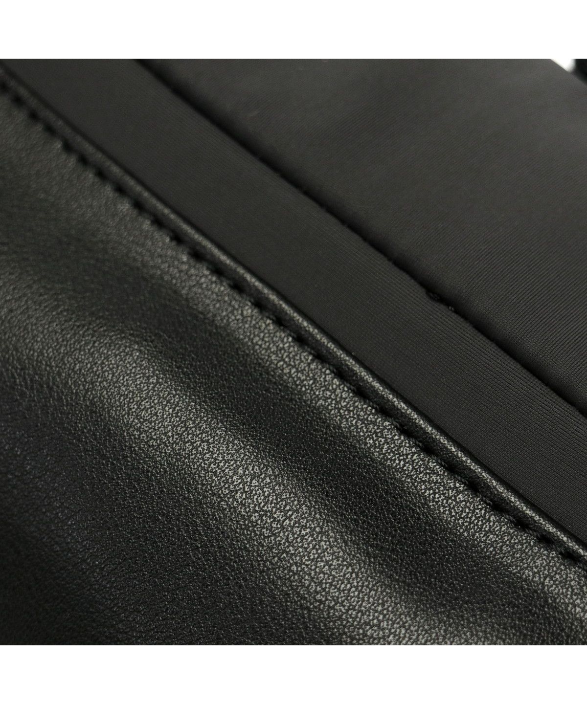 トゥミ TUMI 【日本正規品】 トゥミ ボディバッグ TUMI Harrison トゥミ TUMI 【日本正規品】 トゥミ ボディバッグ TUMI Harrison