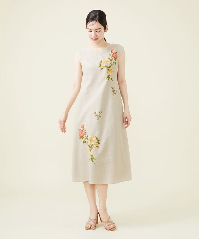 セール 50%OFF】ローズ刺繍フレンチスリーブドレス(505391877