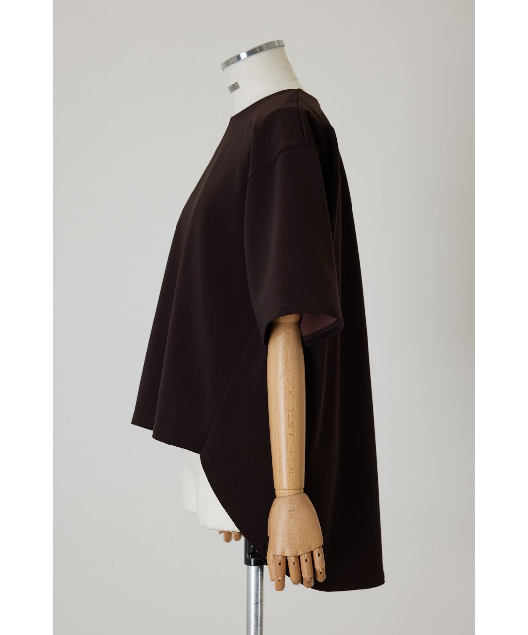 Back volume R-neck cut tops(505391102) | リムアーク(RIM.ARK Back volume R-neck cut tops(505391102) | リムアーク(RIM.ARK