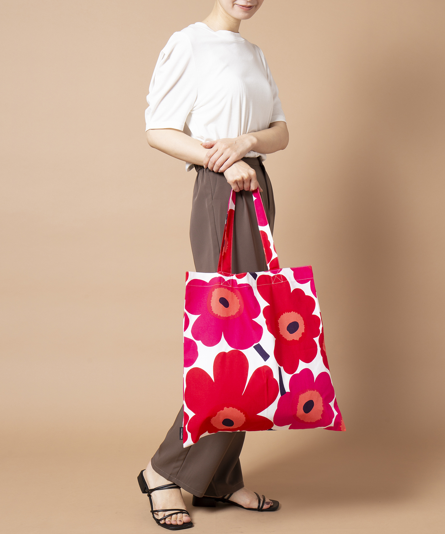 マリメッコ marimekko ファブリックバッグ / Pieni Unikko マリメッコ marimekko ファブリックバッグ / Pieni Unikko
