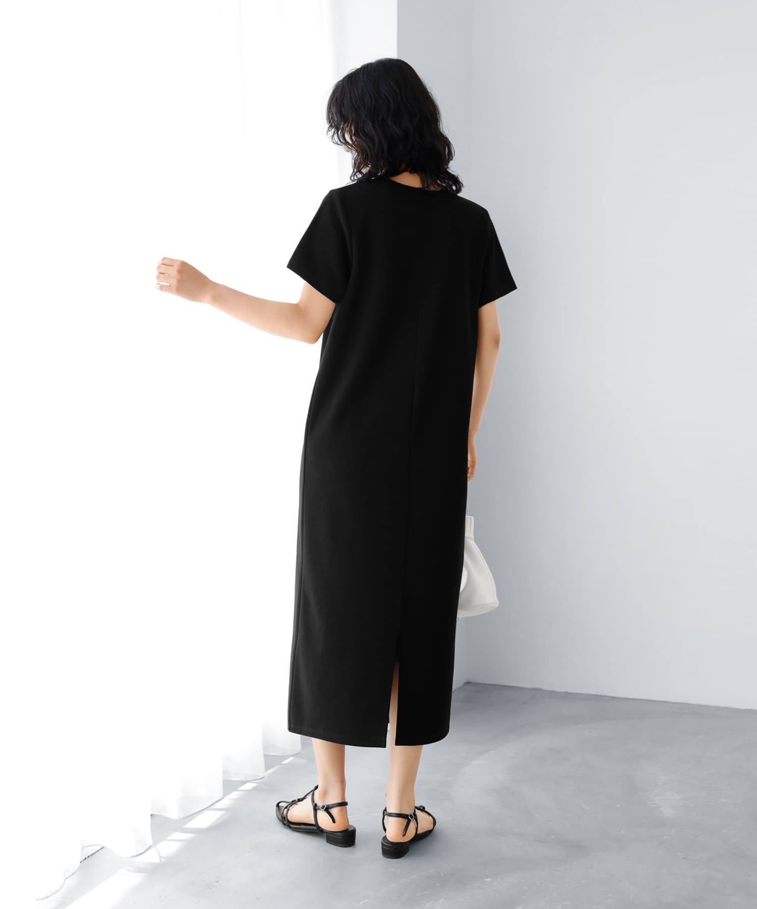 MassimoDutti｜リネン半袖ミディワンピース涼感×お洒落デザイン Massimo Dutti(マッシモドゥッティ)のレディース ワンピース