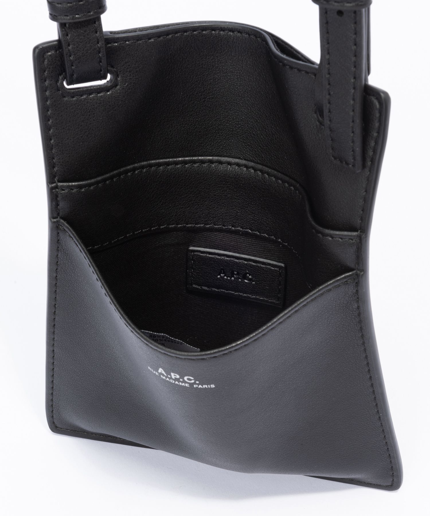A.P.C. メンズ ショルダーバッグ PUAAT H61717 Amazon | [アーペーセー] ショルダーバッグ PUAAT-H61717