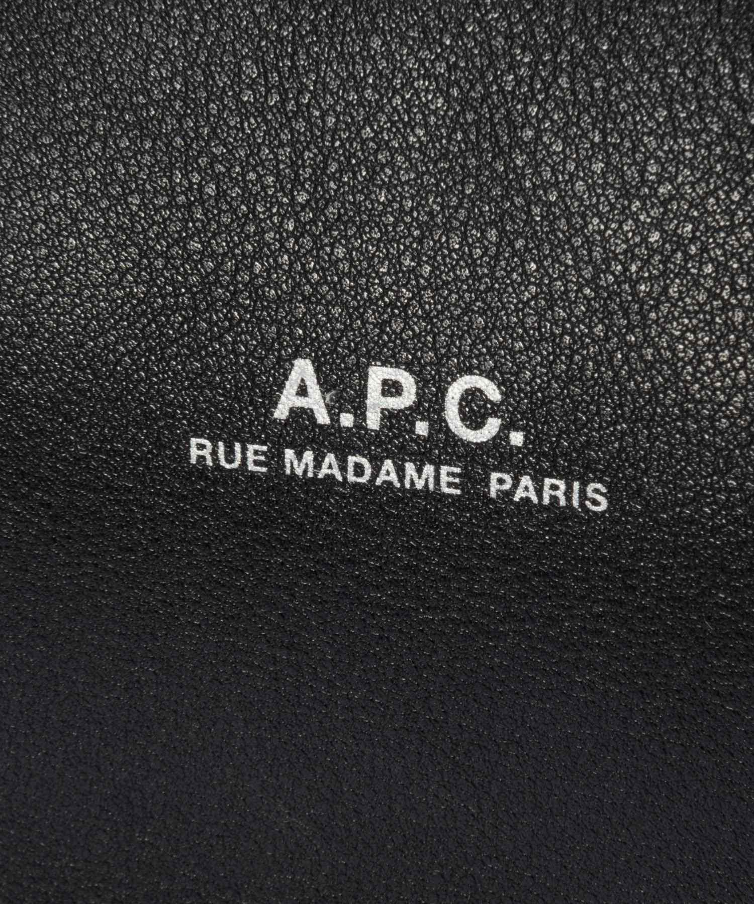 アーペーセー A.P.C. PUAAT H62215 ボディバッグ メンズ バッグ クロス