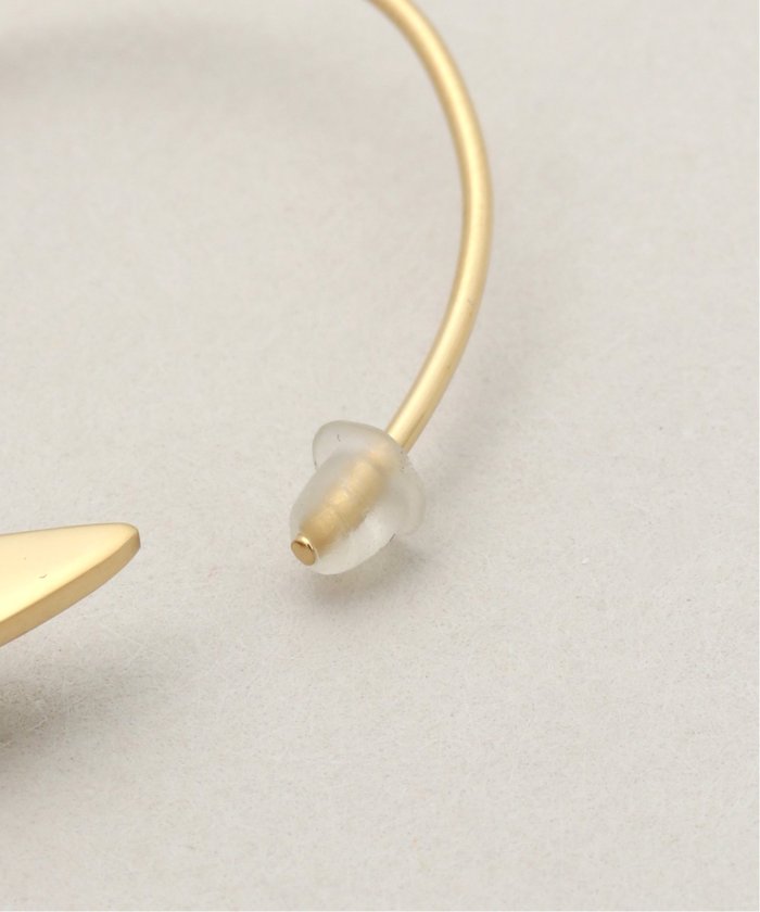 美品✨SLOBE IENA SOKO ソコハーフムーンピアス ゴールド 楽天市場】【SOKO/ソコ】ハーフムーンピアス SLOBE IENA