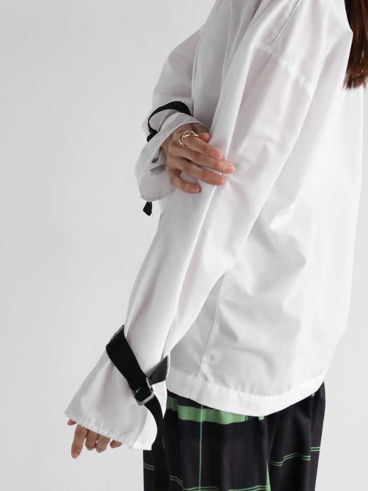 セール 40%OFF】ラディエイト RADIATE ベルトデザインノーカラー