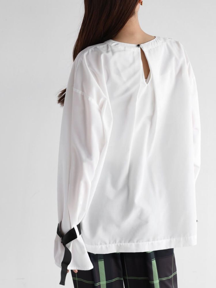 セール 40%OFF】ラディエイト RADIATE ベルトデザインノーカラー