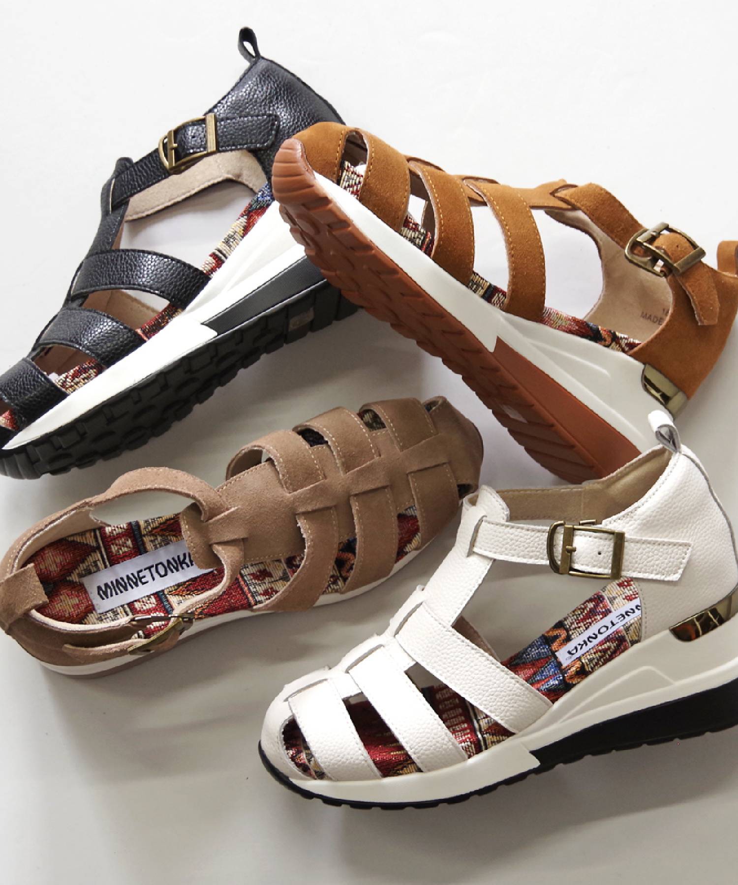 ミネトンカ MINNETONKA グルカサンダル 18m12(504587884 ミネトンカ MINNETONKA グルカサンダル 18m12(504587884