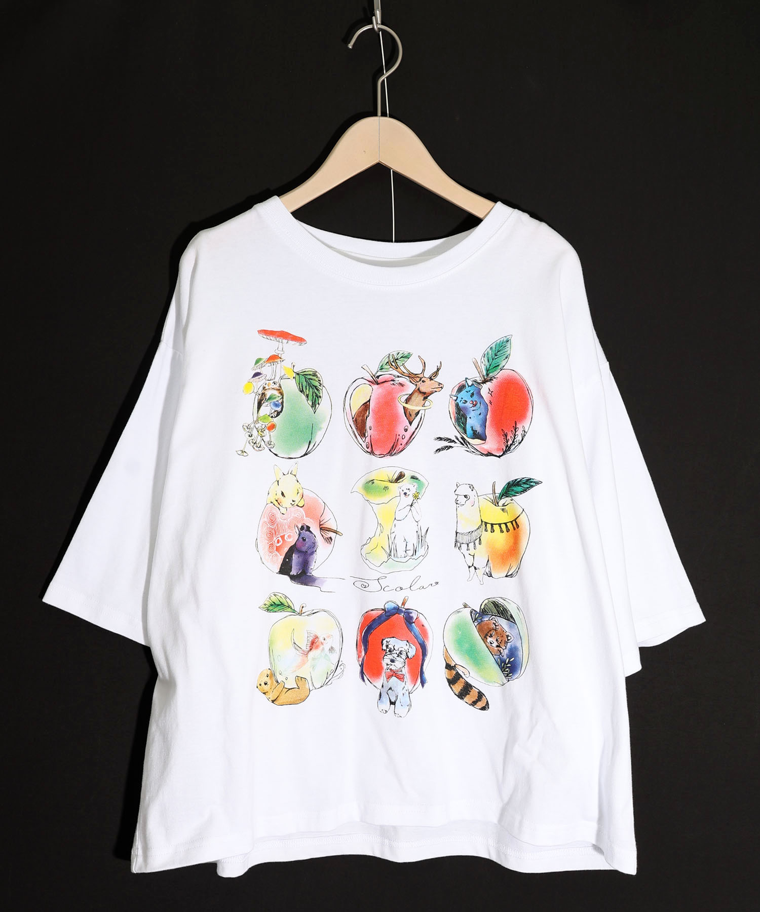 スカラー ScoLar アニマルリンゴ柄Tシャツ （オフホワイト） スカラー ScoLar アニマルリンゴ柄Tシャツ （オフホワイト