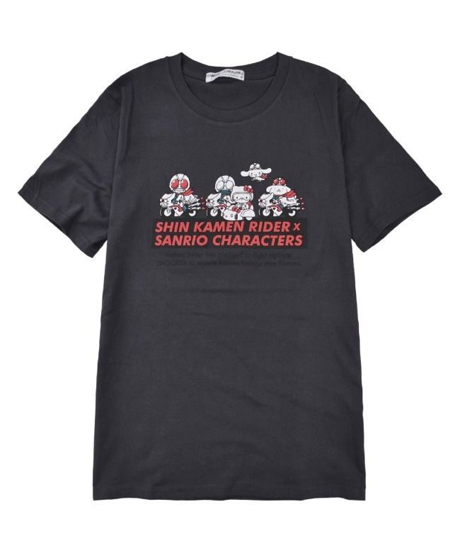 3018新仮面ライダー✖️サンリオキャラクターTシャツ サンリオ Sanrio シン仮面ライダーxサンリオ コラボ プリントT