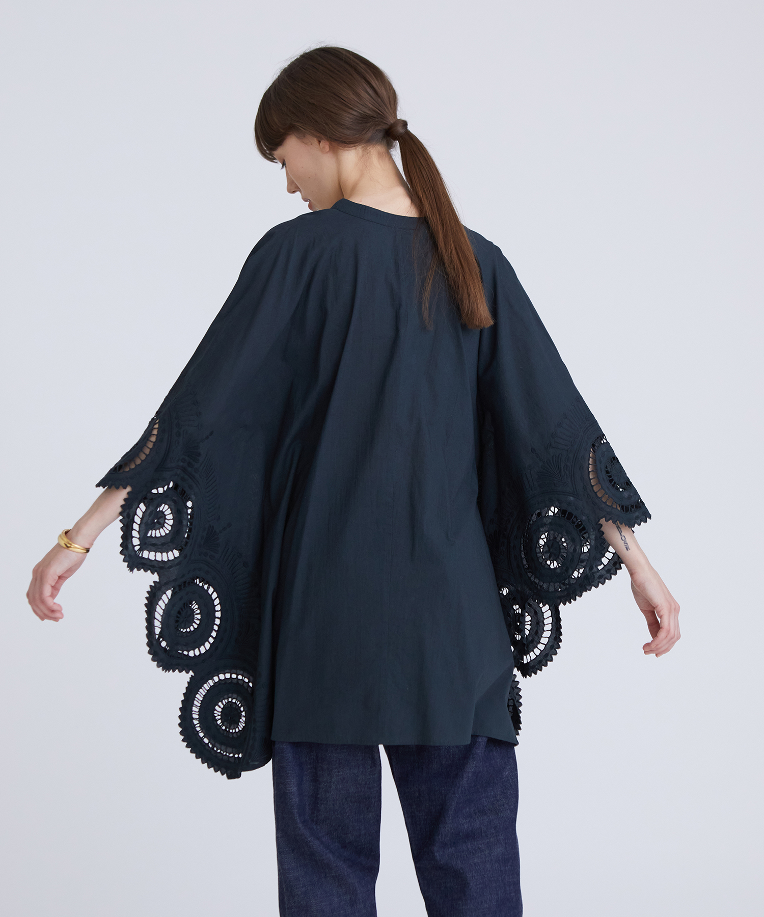 セール】サークルシフリー刺繍カフタンブラウス(505395912 セール】サークルシフリー刺繍カフタンブラウス(505395912