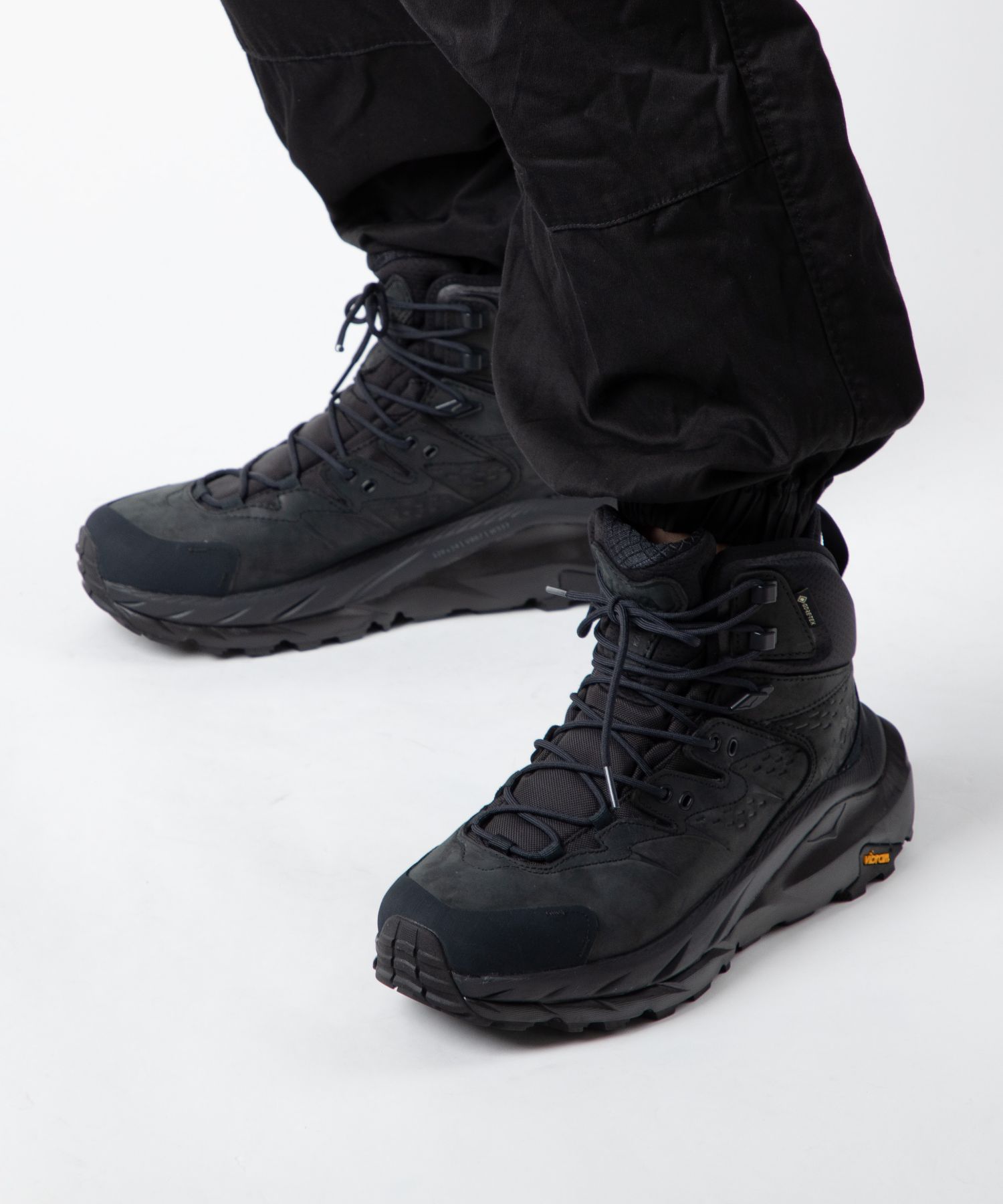 セール】ホカオネオネ HOKA ONE ONE 1123155 スニーカー M KAHA 2 GTX