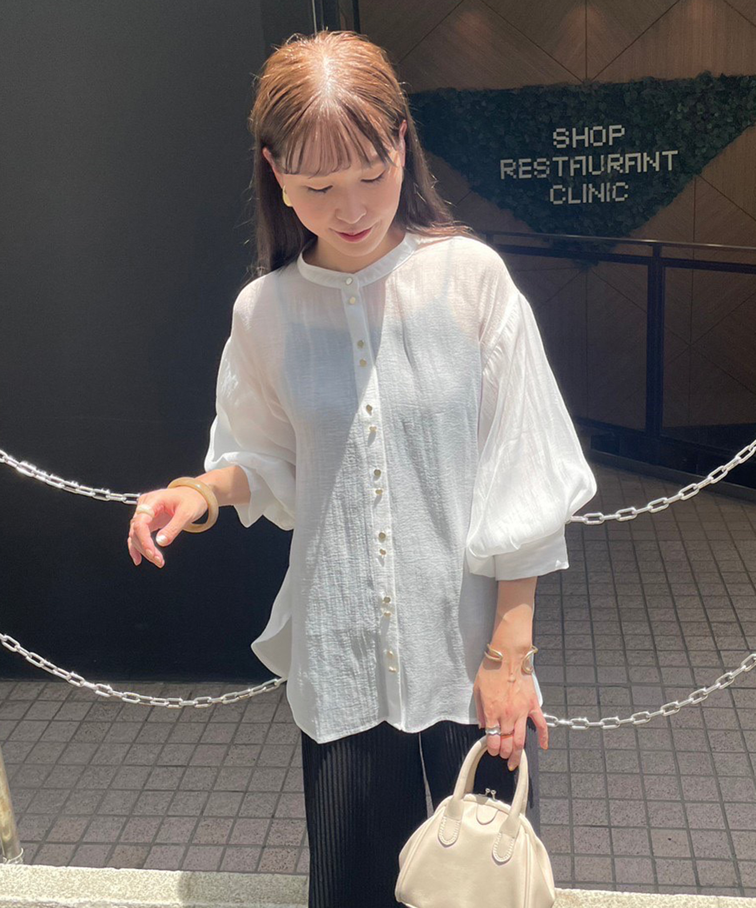 【完売必至】ALICE+OLIVIA コットン クロップドジャンプスーツ セール】【カラー展開豊富】ダブル釦シアブラウス(505433880