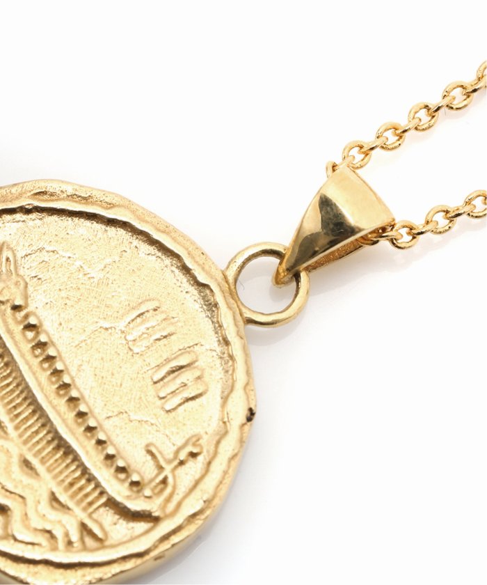 【国内即発】≪chibi jewels≫エンボスイニシャルネックレス 国内即発】≪chibi jewels≫エンボスイニシャルネックレス