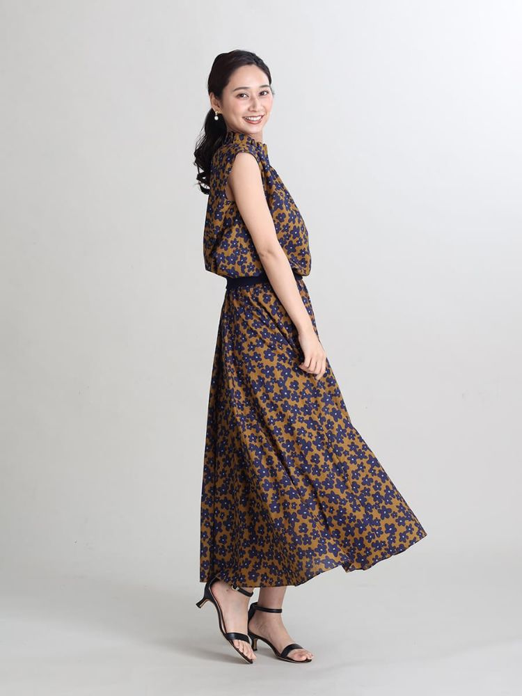 【ヤマダヤ系列】新品タグ付きFENNELフェンネルお花柄スカート セール】フェンネル FENNEL レトロフラワースカート(505441821