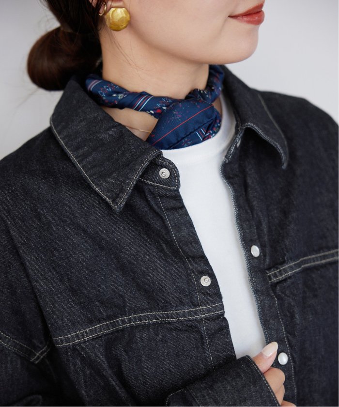IÉNA ブルー クロップドデニムジャケット　ショートシャツ IÉNA ブルー クロップドデニムジャケットショートシャツ