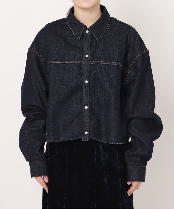 IENA イエナ KURO別注 KURODENIM クロデニム Lサイズ KURO/クロ】別注 クロップドデニムシャツ(505442758) | イエナ