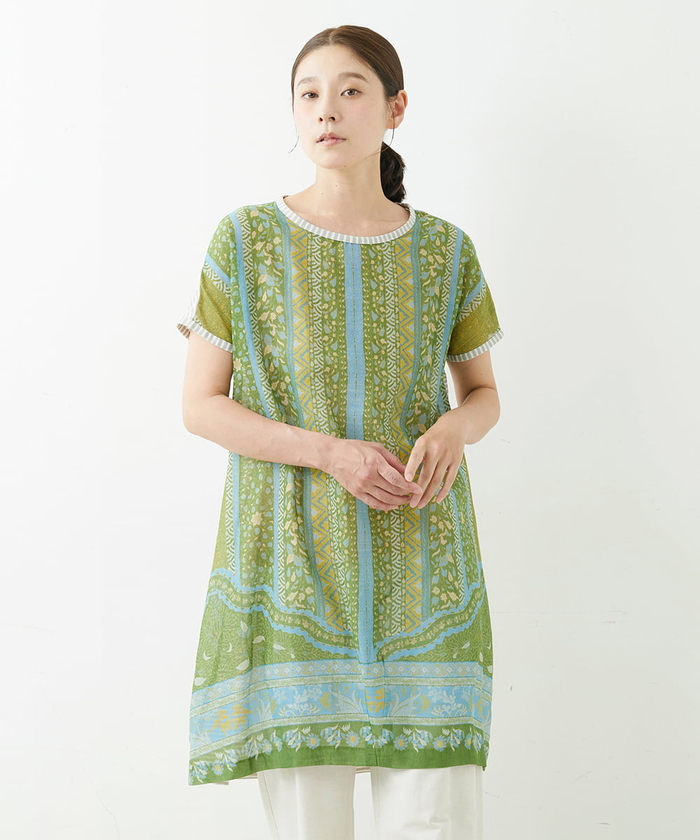 ロングワンピースジャンニロジュディチェ　刺繍のドレス 36サイズ