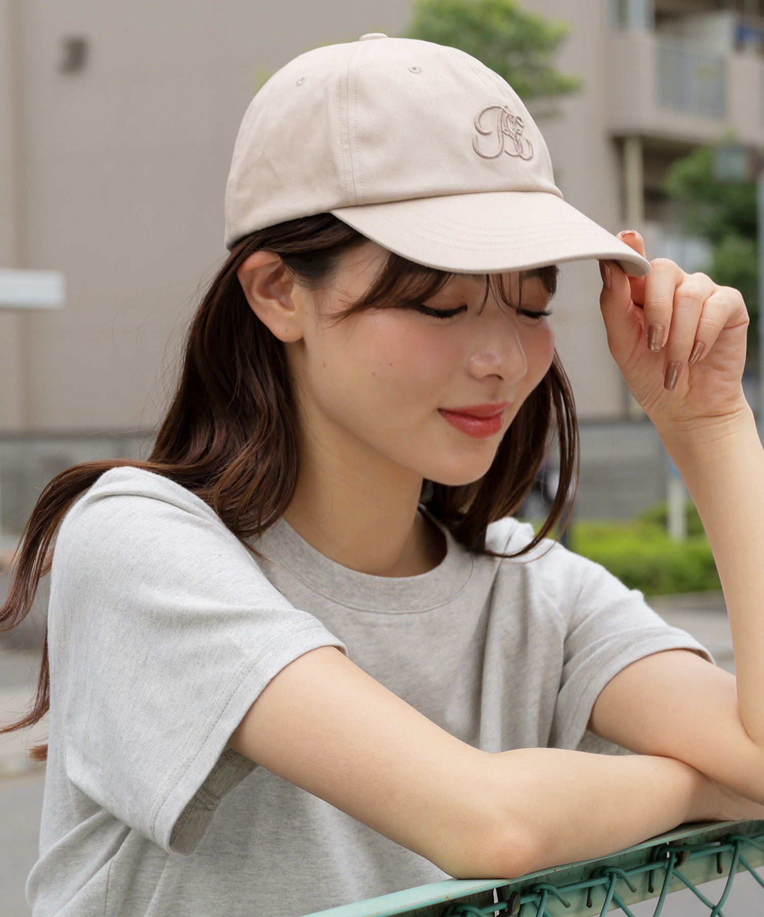 タグ付き！バックスバニー トゥイーティー フェイス キッズ キャップ※汚れ等あり Amazon.co.jp: [ルーニーチューンズ] 化粧ケース メッシュ