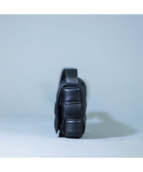 美品 BOTTEGA VENETA キャンディ スモール パテッドカセット ボッテガヴェネタ BOTTEGA VENETA BOTTEGA VENETA ボッテガ