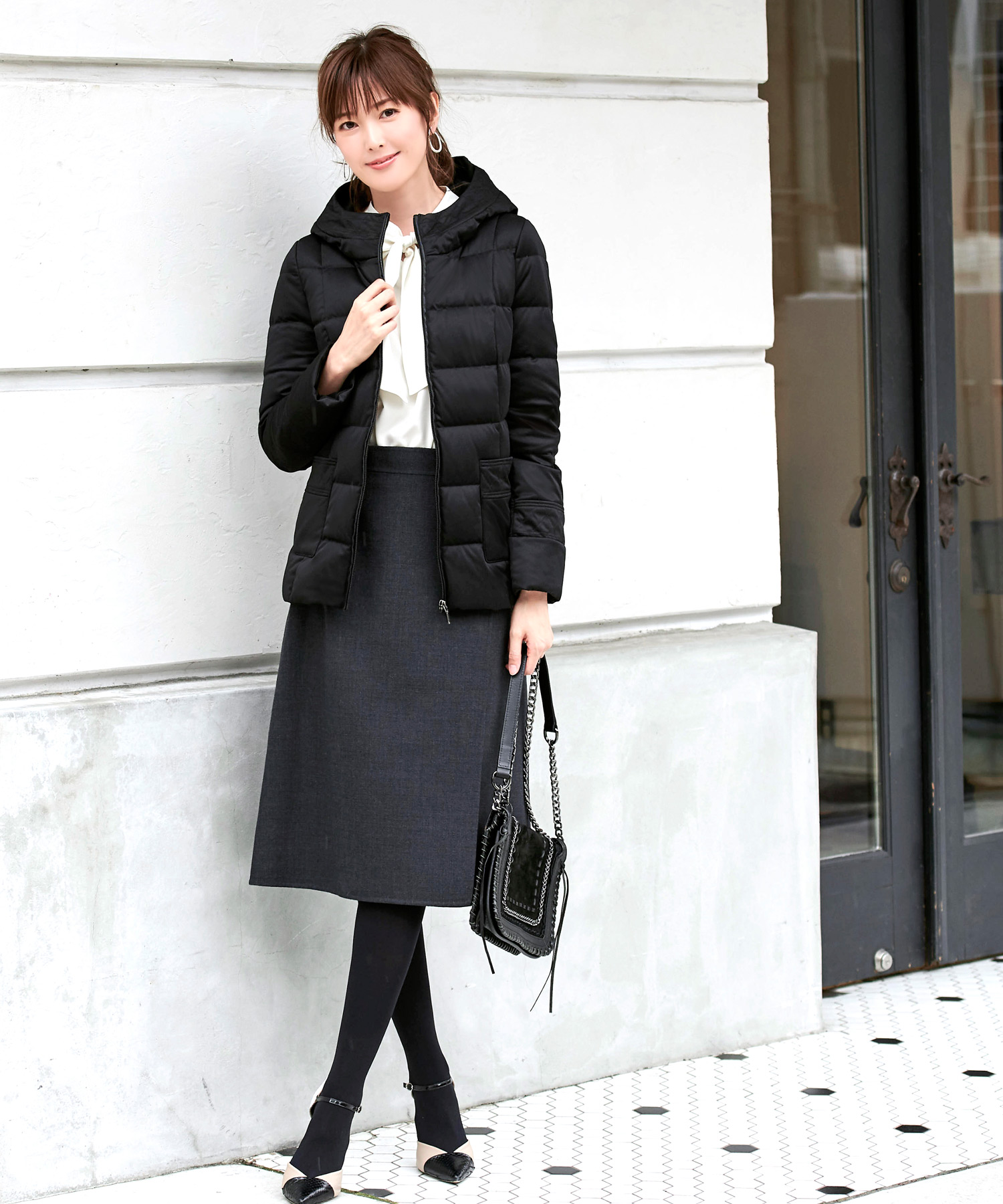 ルイルエブティック　プレミアムストレッチライトダウン ミドルフードタイプ　M ルイルエブティック RUIRUE BOUTIQUE プレミアムストレッチ