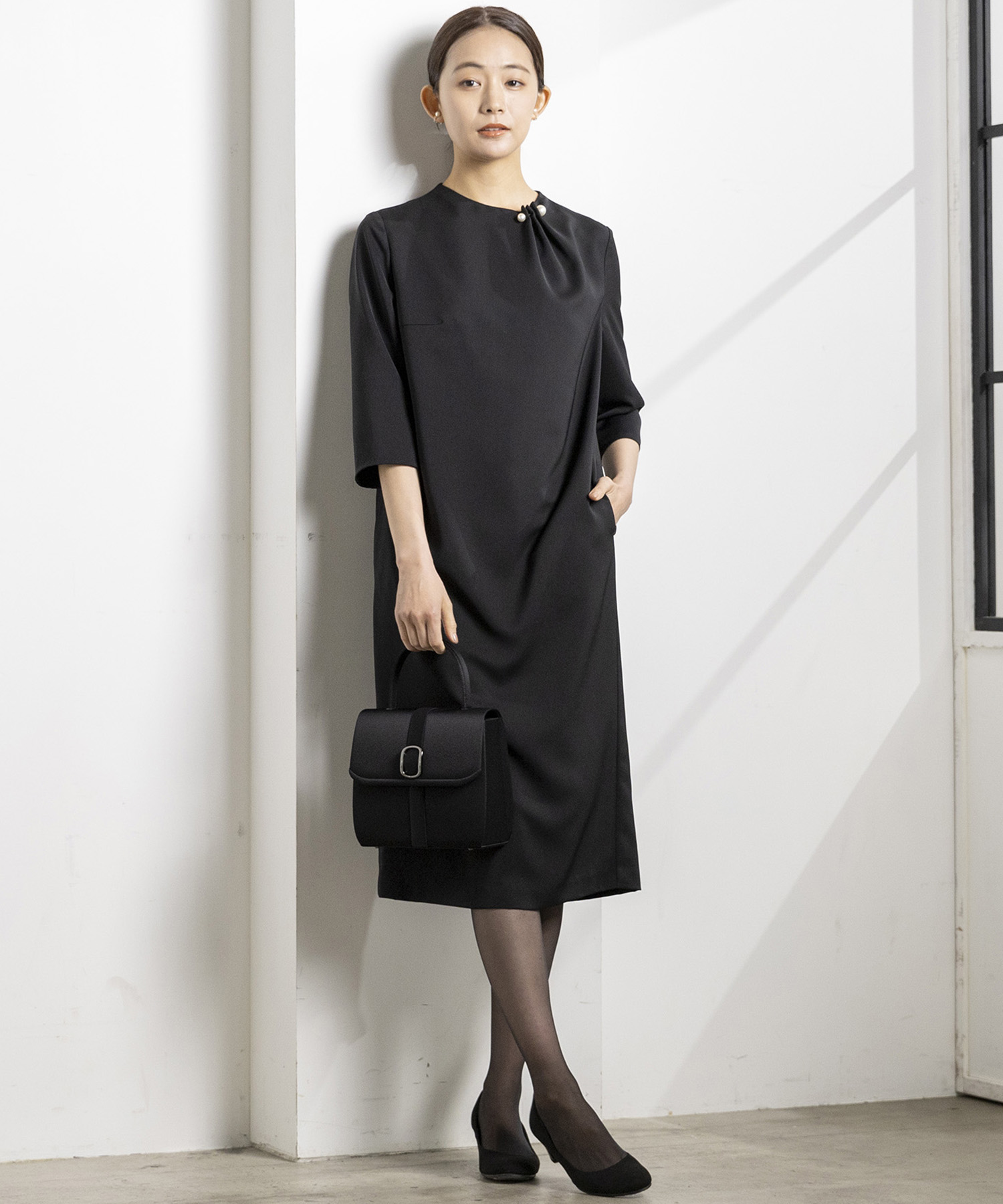 クーポン】【セール 50%OFF】【kaene】【喪服】《夏素材
