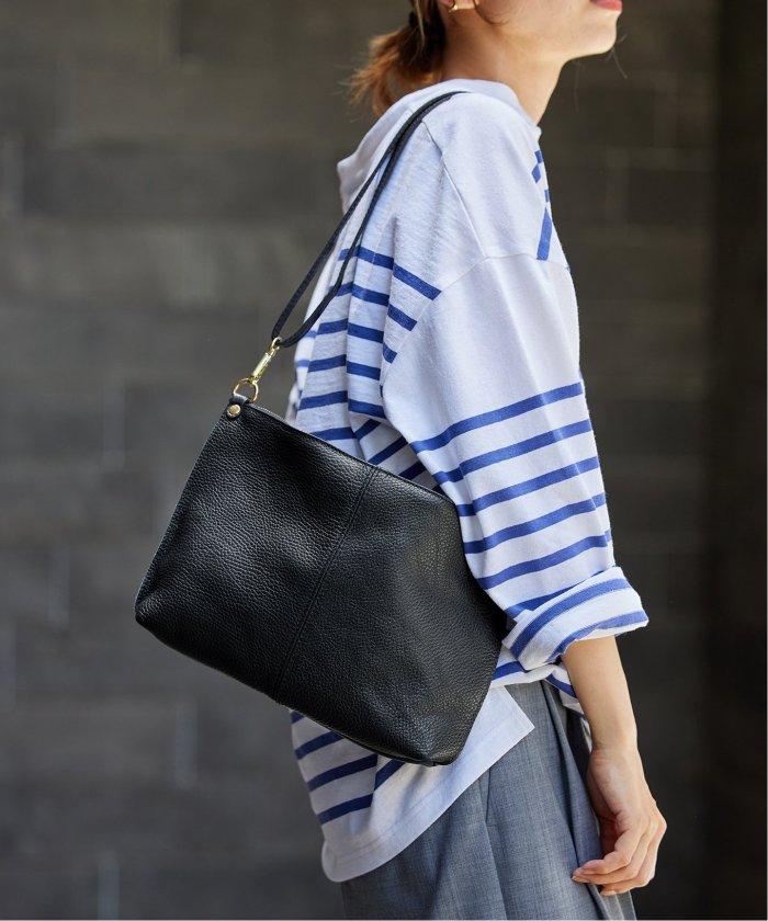 AULENTTI/オウレンティ】インナーバッグ付きショルダーBAG