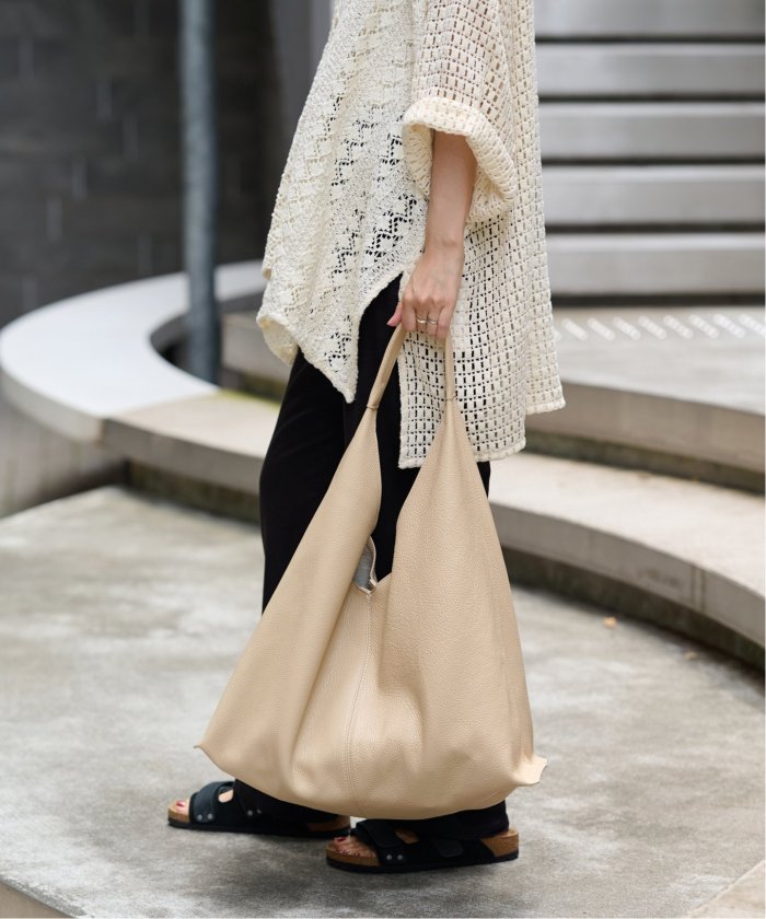 AULENTTI/オウレンティ】インナーバッグ付きショルダーBAG(505461479 AULENTTI/オウレンティ】インナーバッグ付きショルダーBAG(505461479