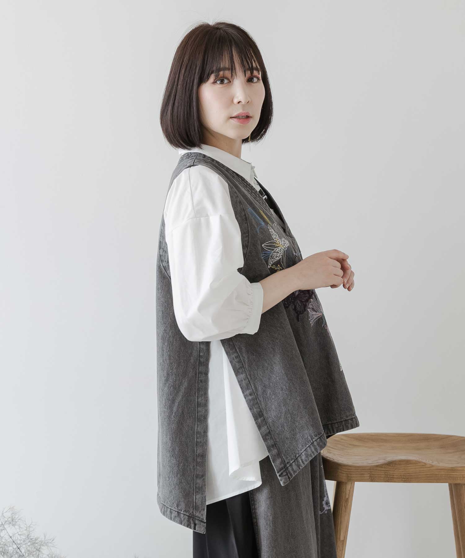 クーポン】【セール 20%OFF】【セットアップ対応商品】花蝶刺繍