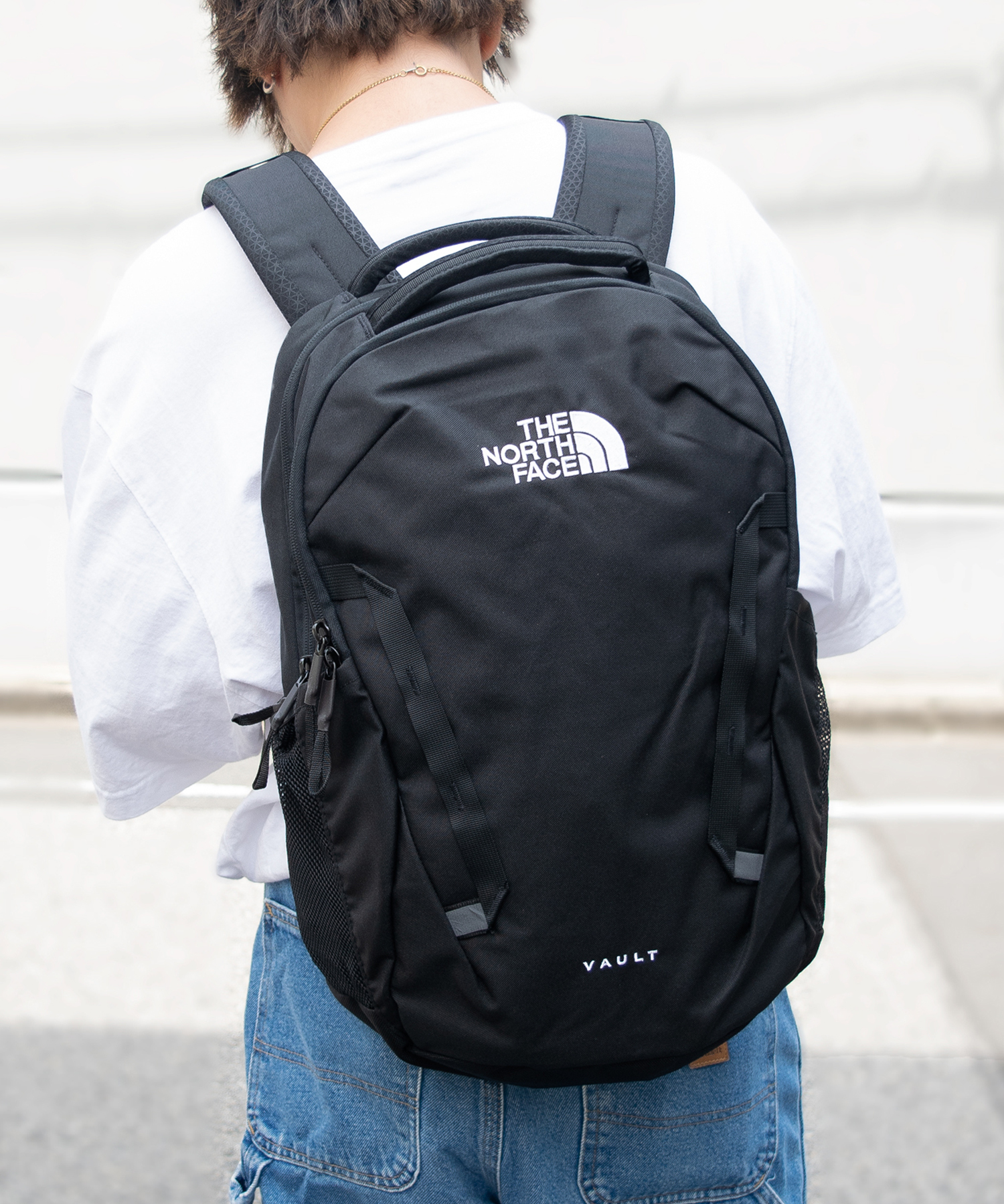 THE NORTH FACE ノースフェイス VAULT ヴォルト 軽量 大容量 27L 15