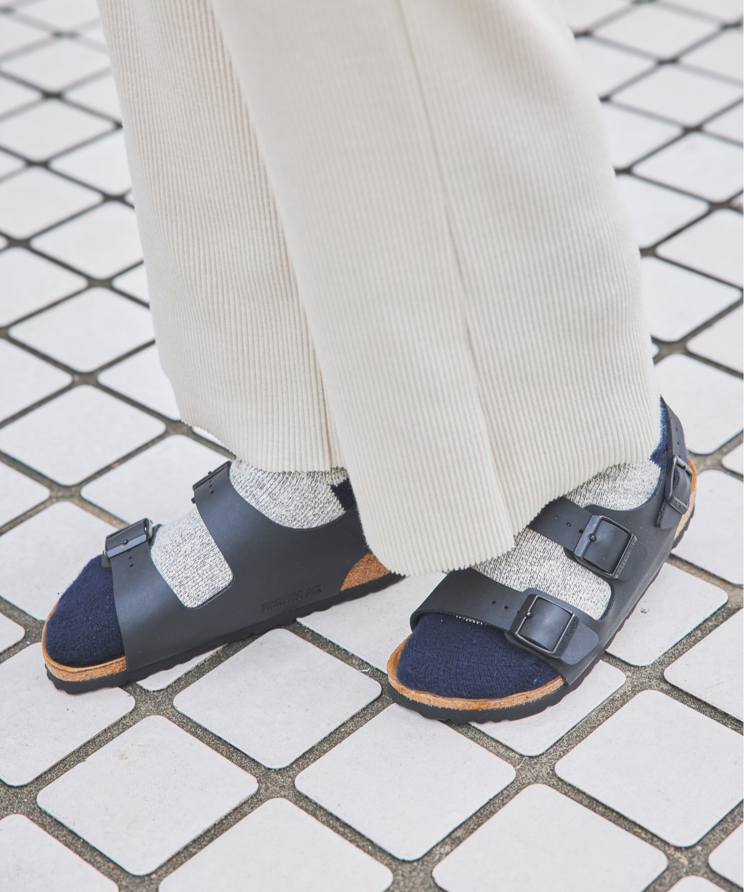 ビルケンシュトック　ティッケル　40 黒　Tストラップ　25.5〜26cm BIRKENSTOCK - ビルケンシュトック TICKEL ティッケル T