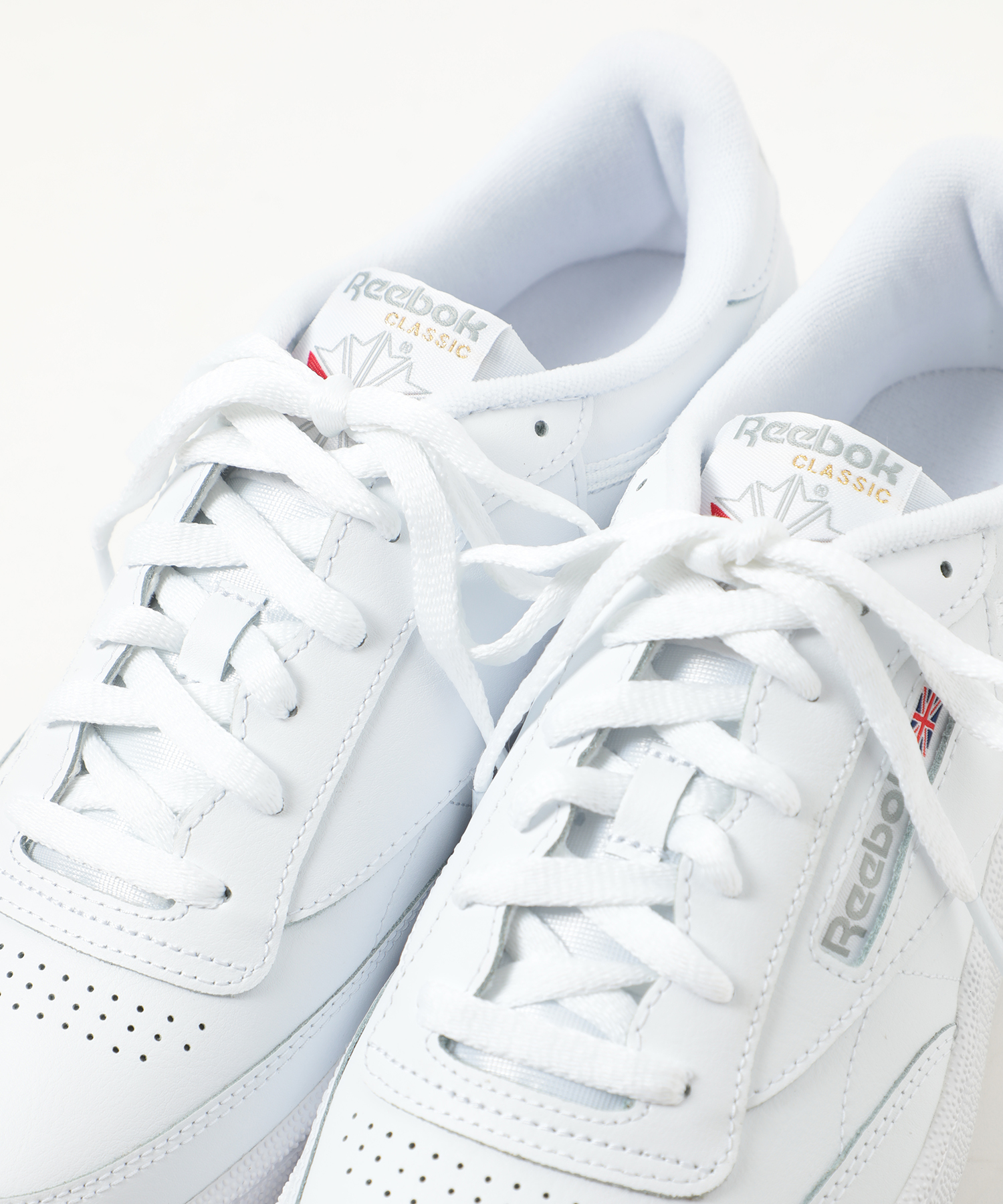 【関税込み】Reebok Classics ホワイト Club C 85 スニーカー クラブシー 85 / CLUB C 85 （ホワイト） -Reebok 公式