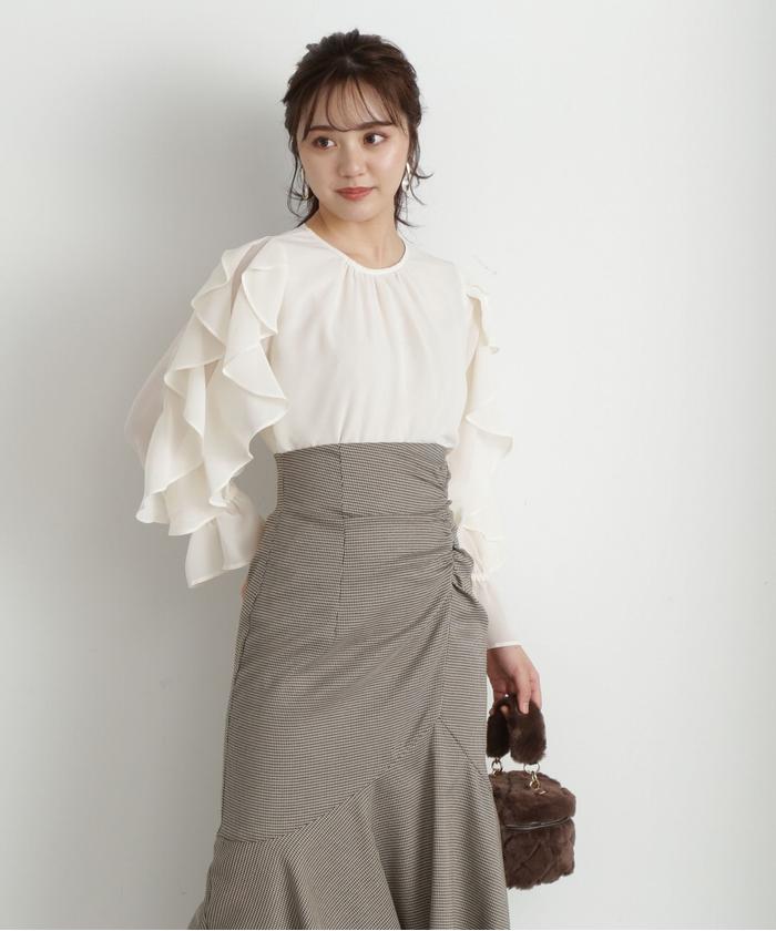セール 50%OFF】ラッフルシアーブラウス(505490347