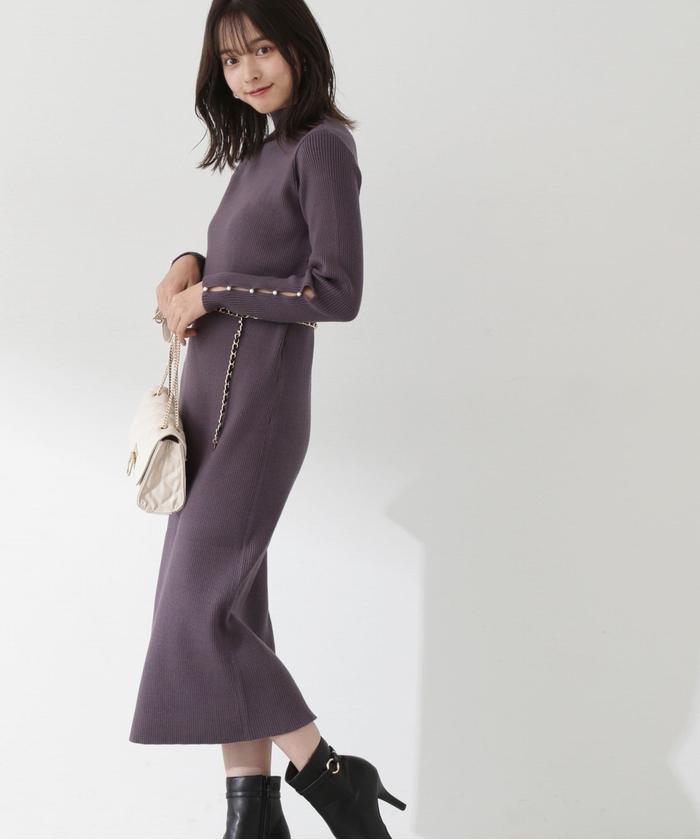 ワンピース CHAIN DRESS Front ribbon chain one piece（ワンピース）｜AVENCHUMU