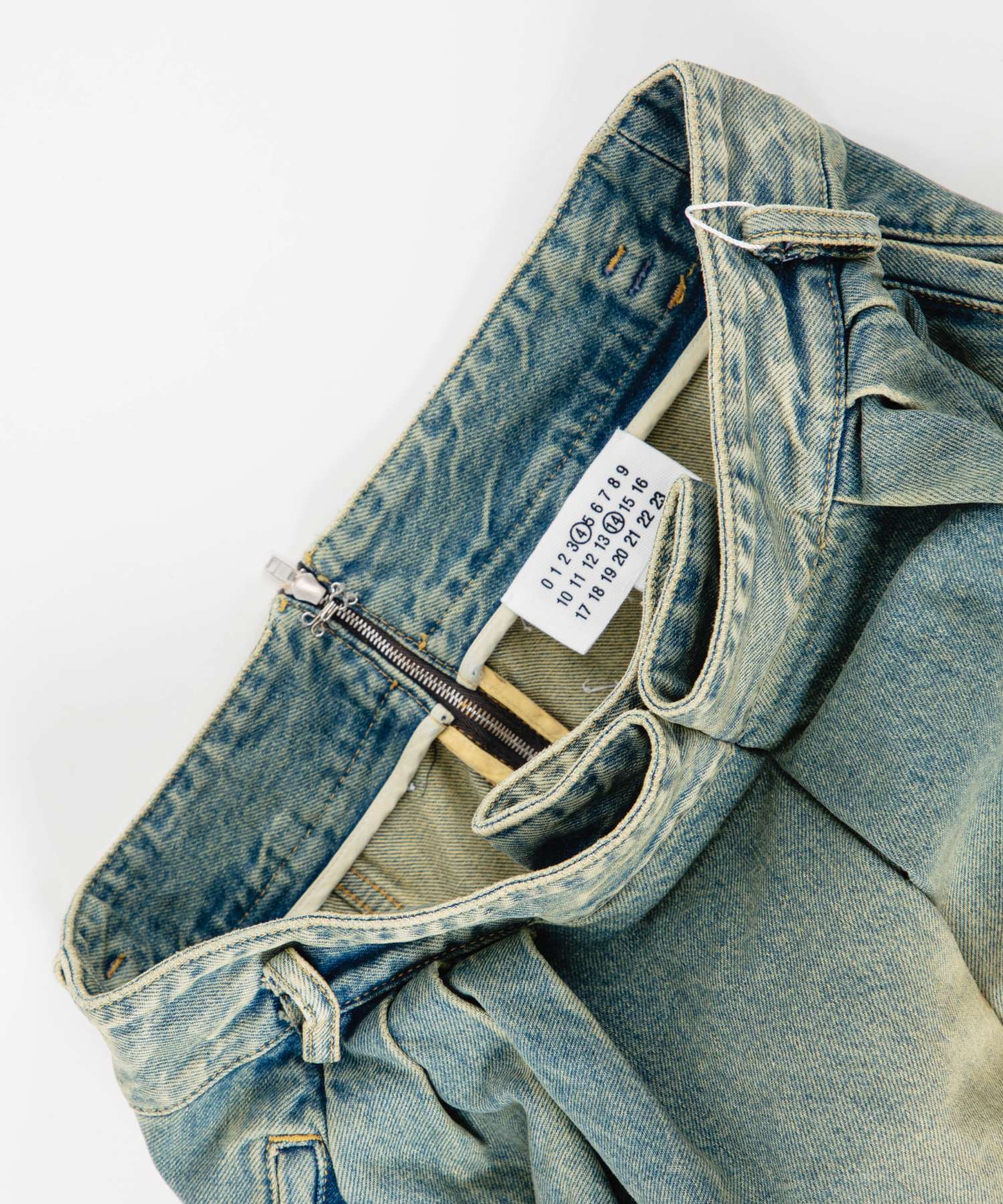 セール】メゾン マルジェラ MAISON MARGIELA SI0MA0006 S30561