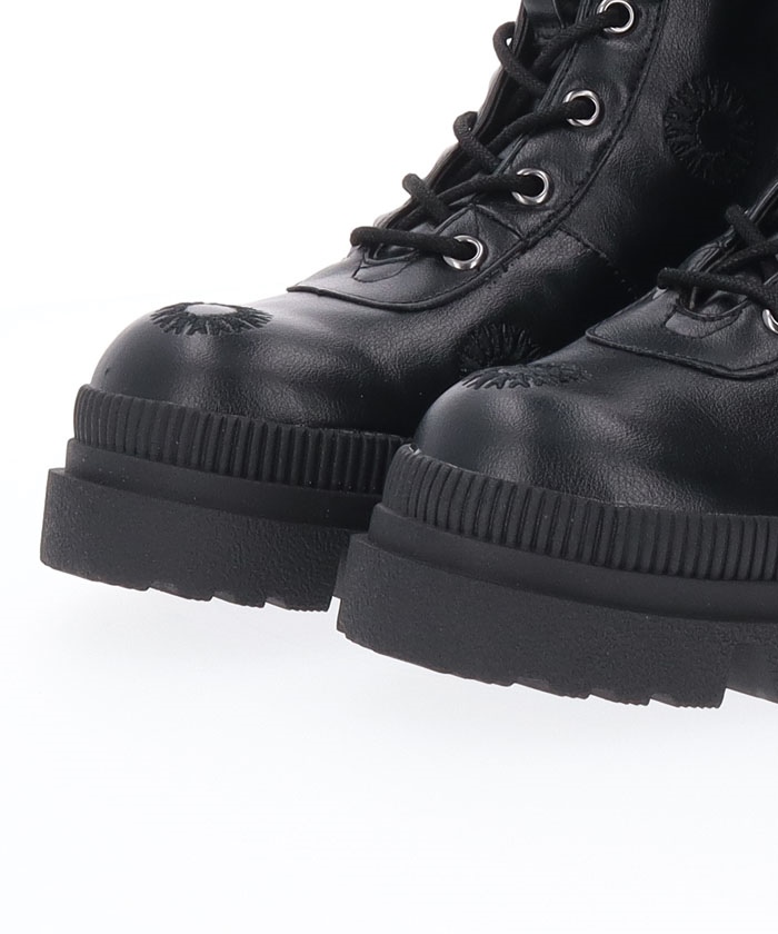 新品未使用デシグアル Desigualレースアップ37トレッキングブーツ23.5 新品未使用デシグアル Desigualレースアップ37トレッキング