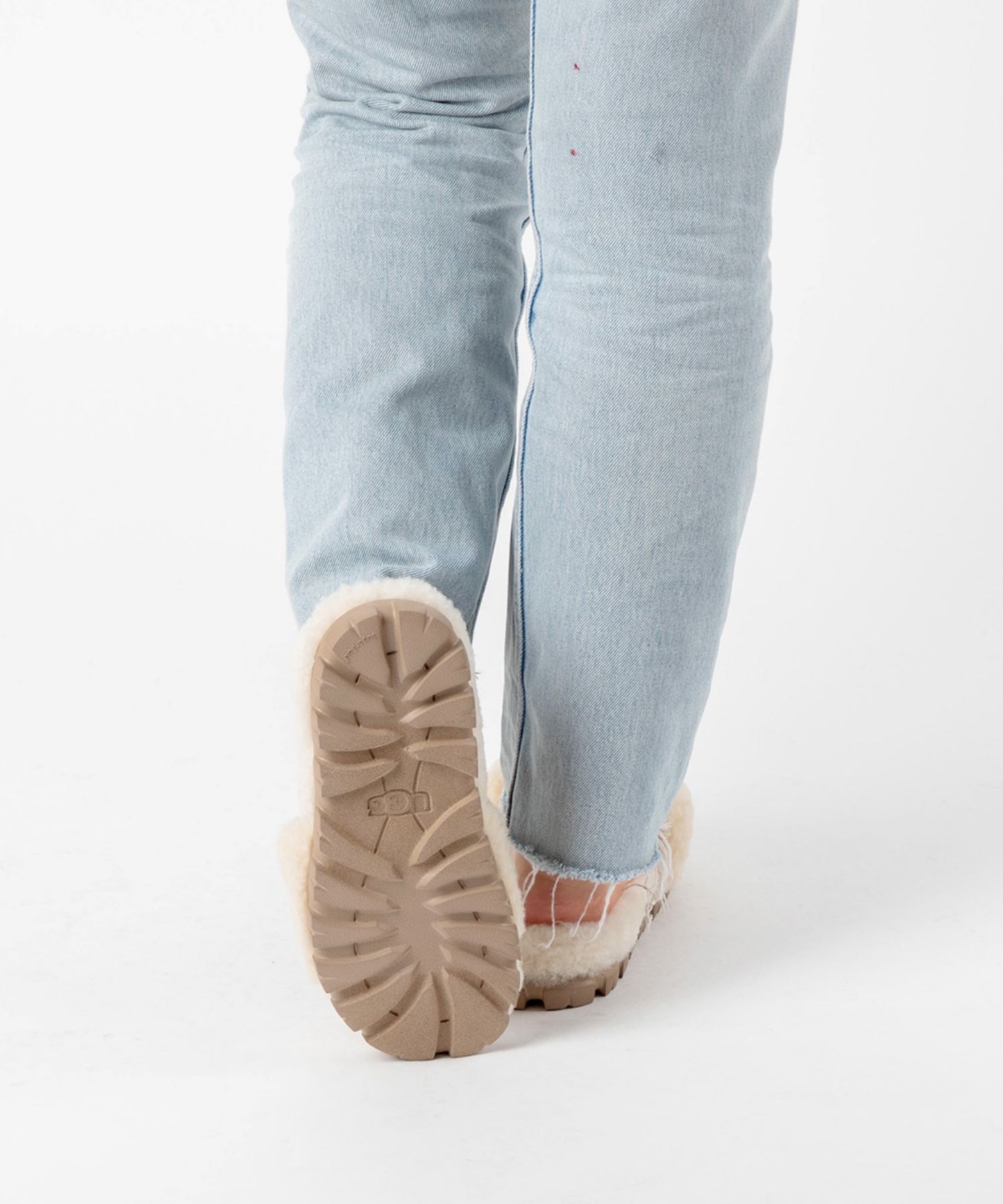 アグ UGG 1132891 COZETTA CURLY GRAPHIC サンダル コゼッタ