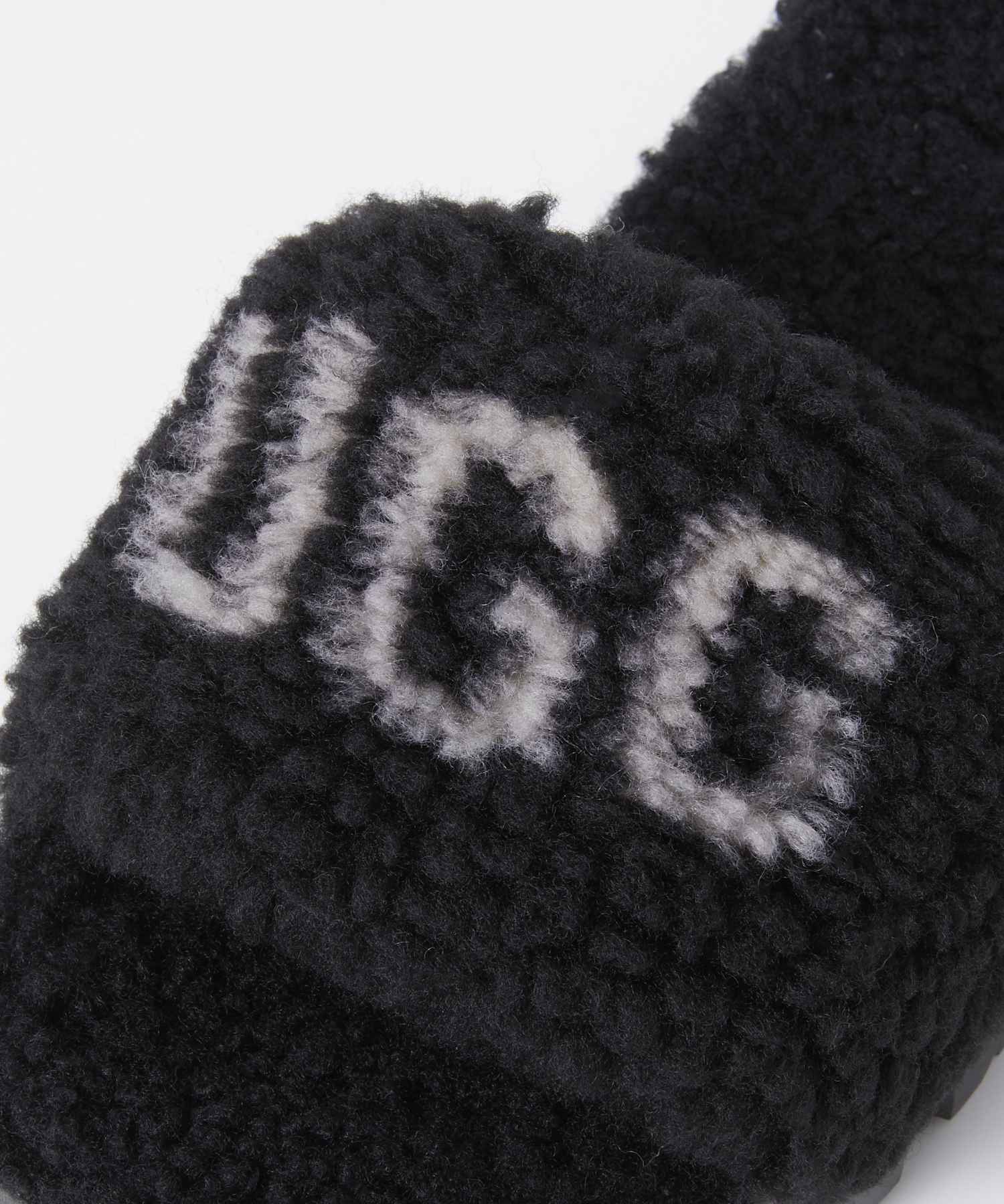 楽天市場】【 ugg 国内正規商品 】 UGG COZETTA CURLY GRAPHIC