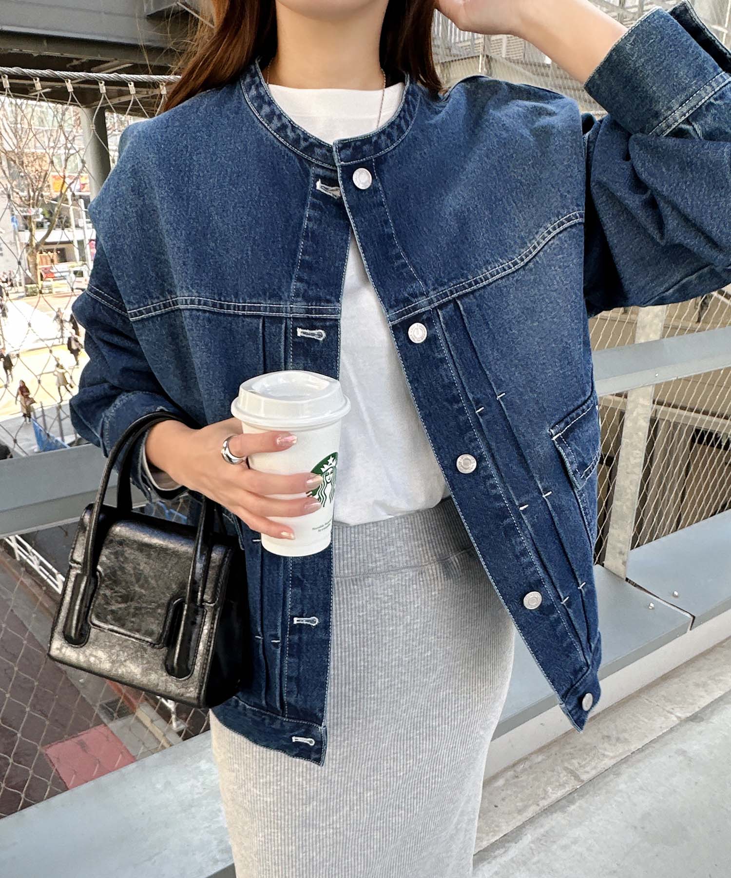 セール25%OFF】アンドミー andme オーバーサイズ ノーカラー