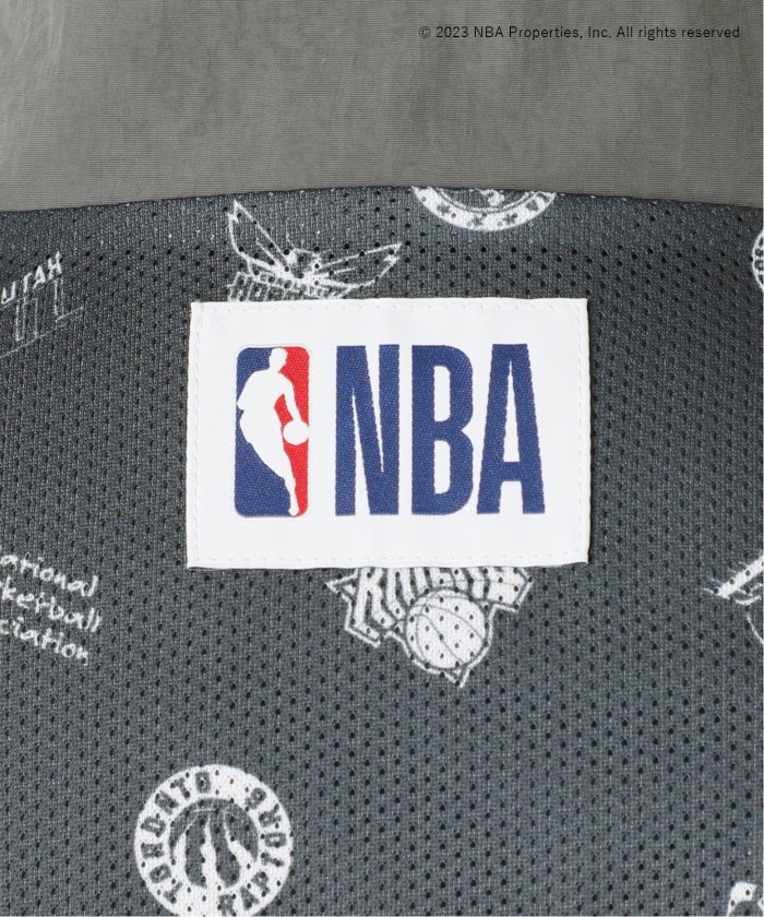 Off The Court by NBA】別注 チームロゴナイロンブルゾン(505601305