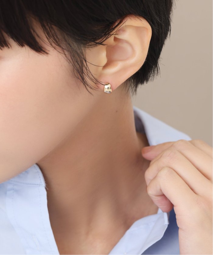 スモールムーンピアス K10(両耳)(505602932) | リラ(Lilas スモールムーンピアス K10(両耳)(505602932) | リラ(Lilas