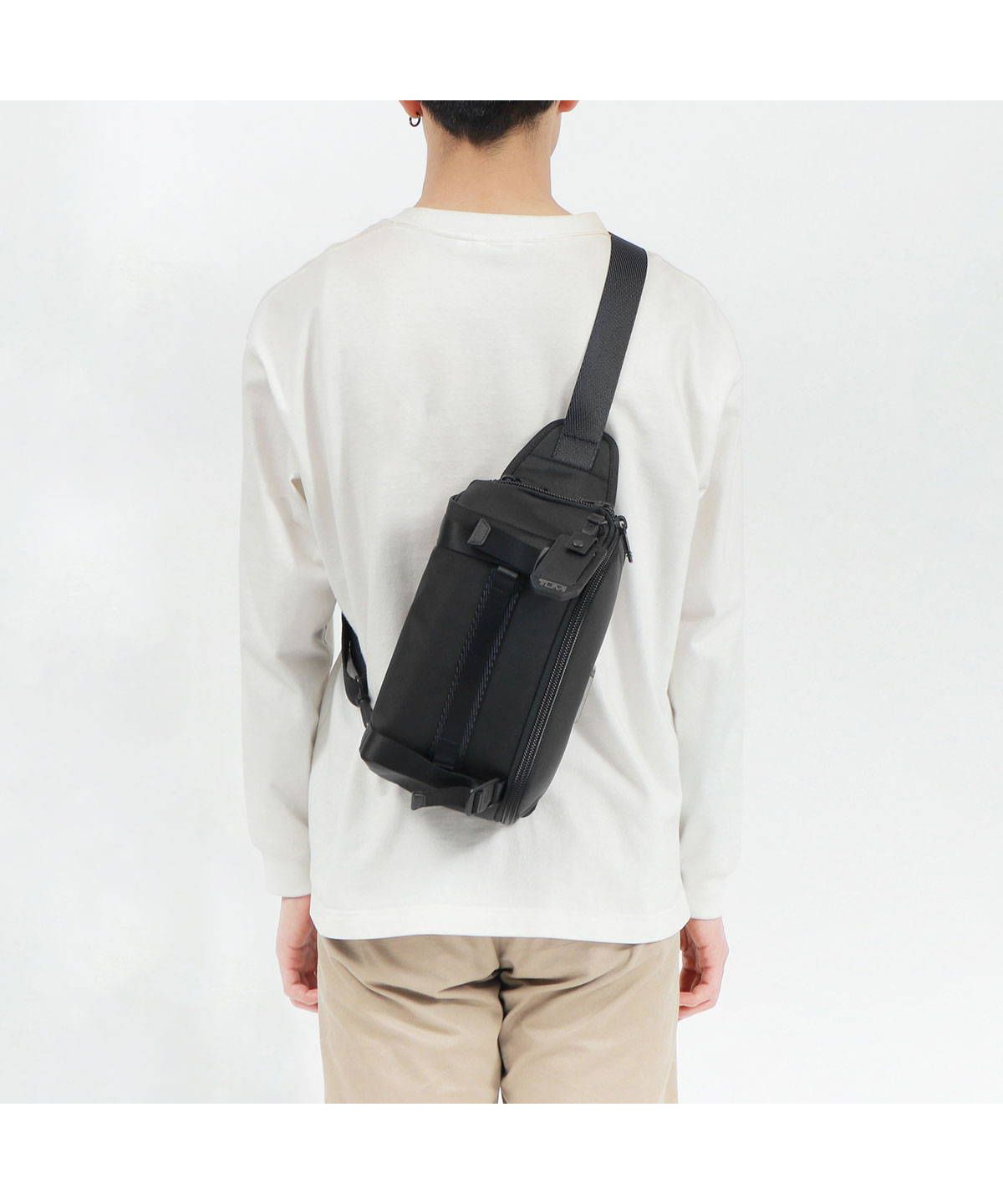 トゥミ TUMI 【日本正規品】トゥミ ボディバッグ TUMI Alpha トゥミ TUMI 【日本正規品】トゥミ ボディバッグ TUMI Alpha